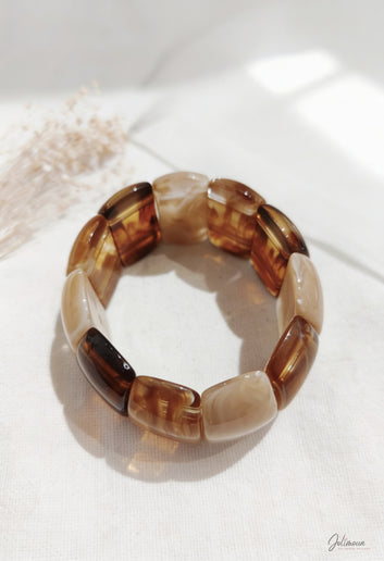 Mélora - Bracelet élastique en résine camaïeu chocolat marbré