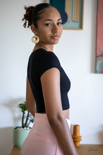 Aveline – Crop top côtelé stretch noir