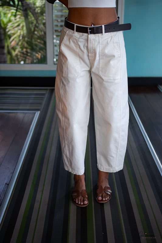 Barrel – Pantalon blanc cassé  100 % coton coupe ample ceinture incluse