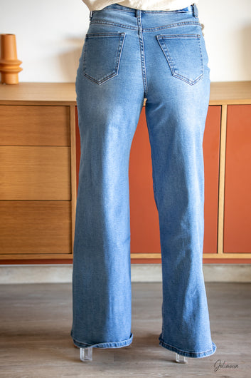 Inès – Jean palazzo bleu clair taille haute coupe stretch