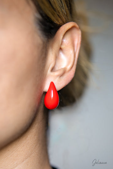 Boucle d'oreille goutte rouge 23mm finition brillant