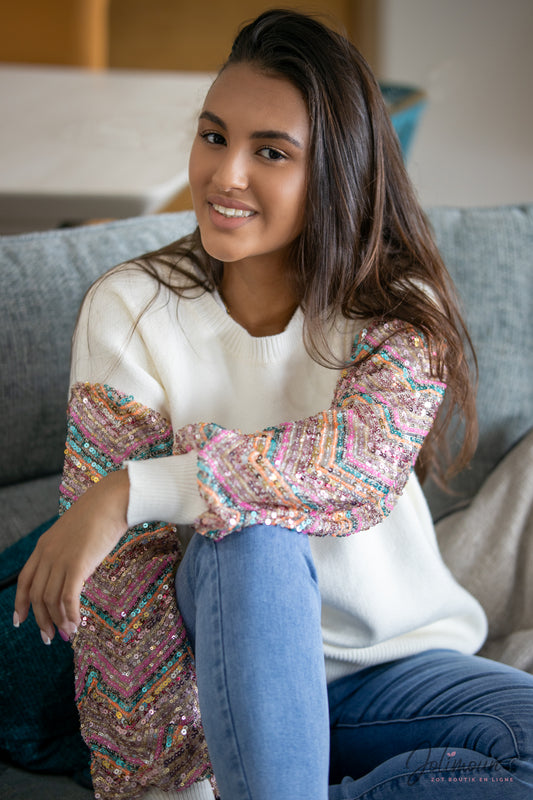 Vénus - Pull blanc avec manches perlage sequins