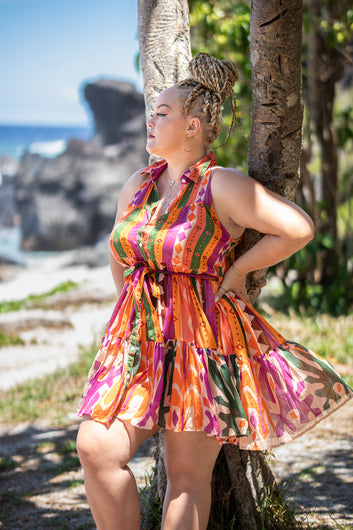 Holi - Robe courte colorée sans manches à imprimé ethnique