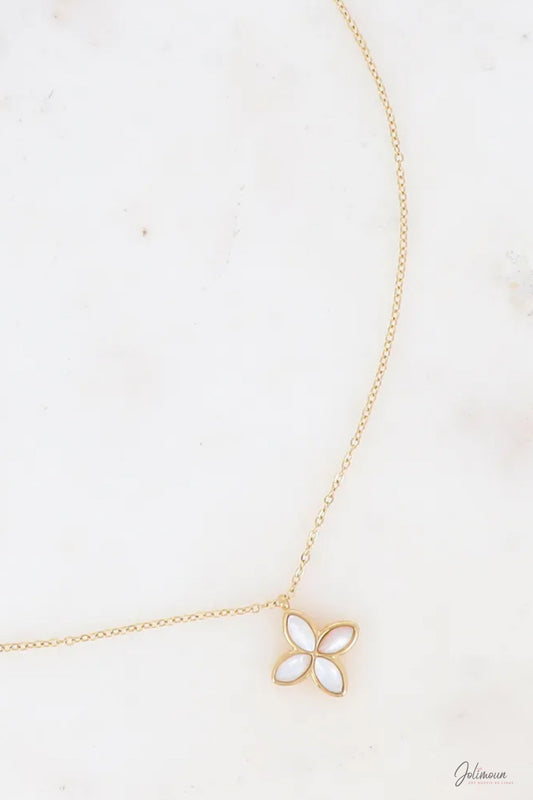 Lilia -Collier fleur nacrée