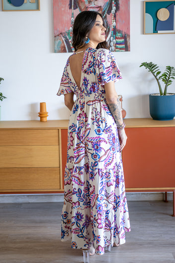 Tina – Robe longue beige imprimé coloré manches courtes dos ouvert