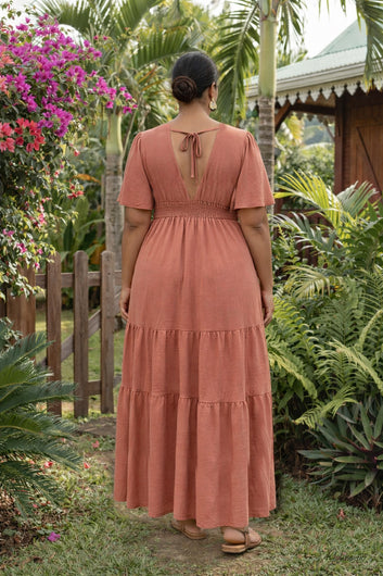 Aliza - Robe longue vieux rose manches papillon smockée au dos