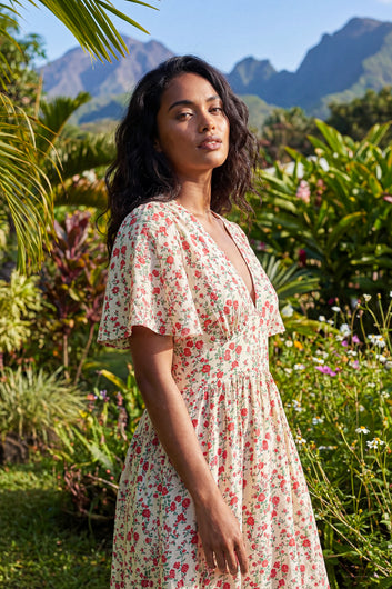 Hélène – Robe courte fleurie rouge en col cache-cœur