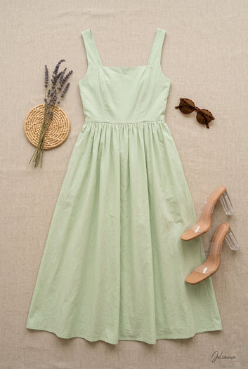 Valérie - Robe longue vert clair avec noeud au dos