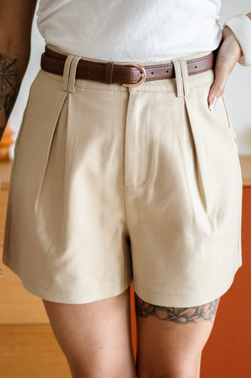 Felice – Short taupe taille haute en coton ceinture intégrée
