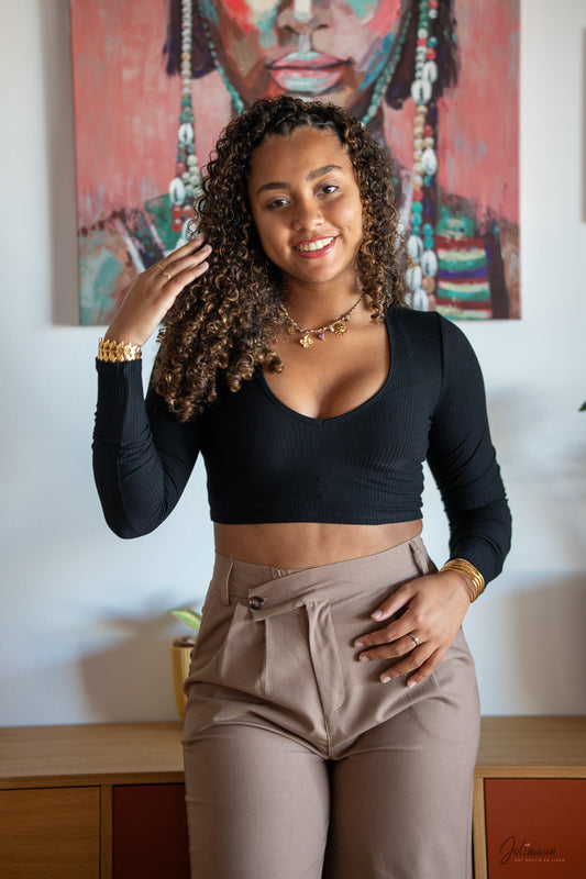 Nova - Crop top noir manches longues col V en coton stretch